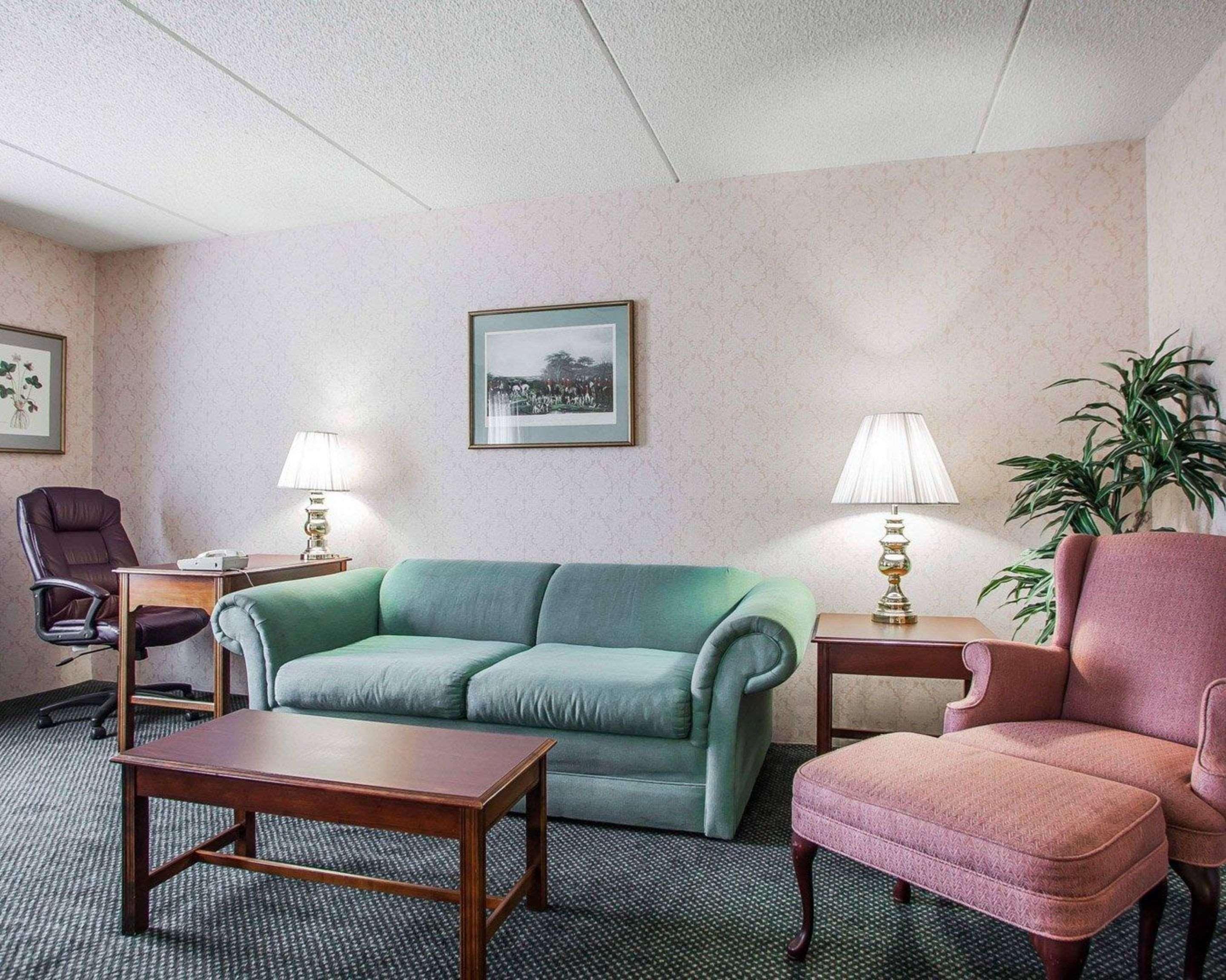 Quality Inn Montgomeryville-Philadelphia Экстерьер фото