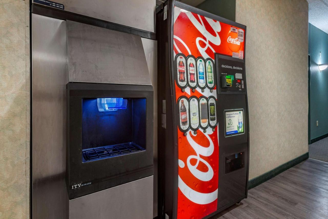 Quality Inn Montgomeryville-Philadelphia Экстерьер фото